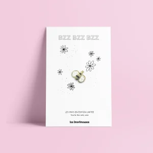 Pin’s Abeille « Bzz bzz bzz » – Édition limitée – Les Imprimeuses